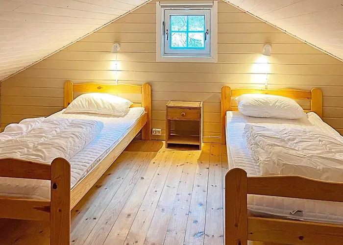 8 Person In Jorpeland-by Traum Jørpeland